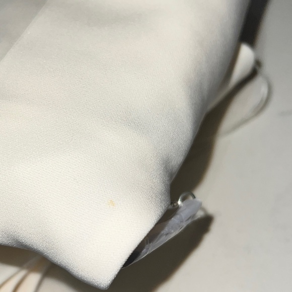 ASTR the Label Lavinia Dress in Off White - Picture 14 of 14